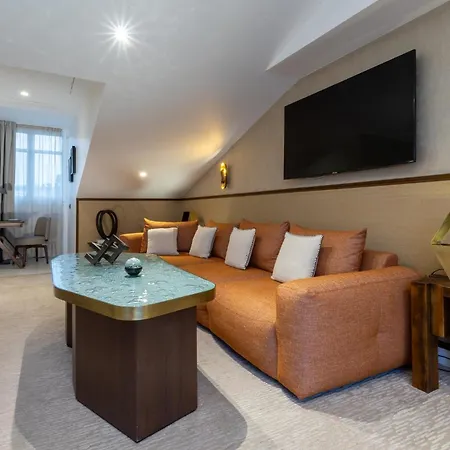 Intercontinental Champs Elysees Etoile By Ihg 5* Paryż