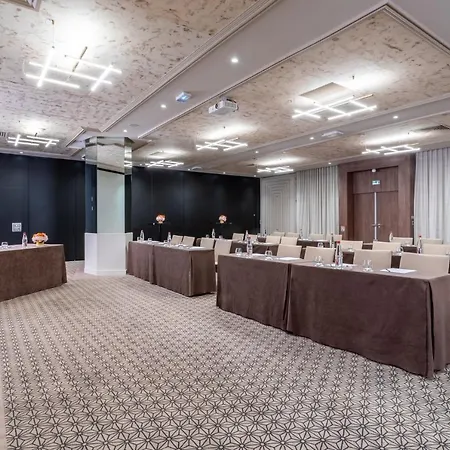 Hotel Intercontinental Champs Elysees Etoile By Ihg Paris