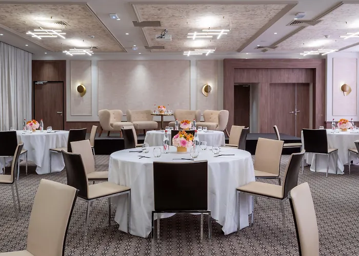 호텔 Intercontinental Champs Elysees Etoile By Ihg 5*